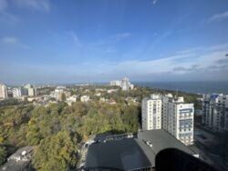 Сдам элитную квартиру в центре города фото 8 Сдам элитную квартиру в центре города фото 8