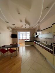 2к квартира с отличным ремонтом возле моря фото 10 2к квартира с отличным ремонтом возле моря фото 10