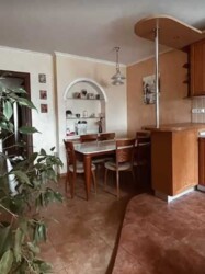 ���� 4� ��������� �������� �� 8� ������� ���� 3