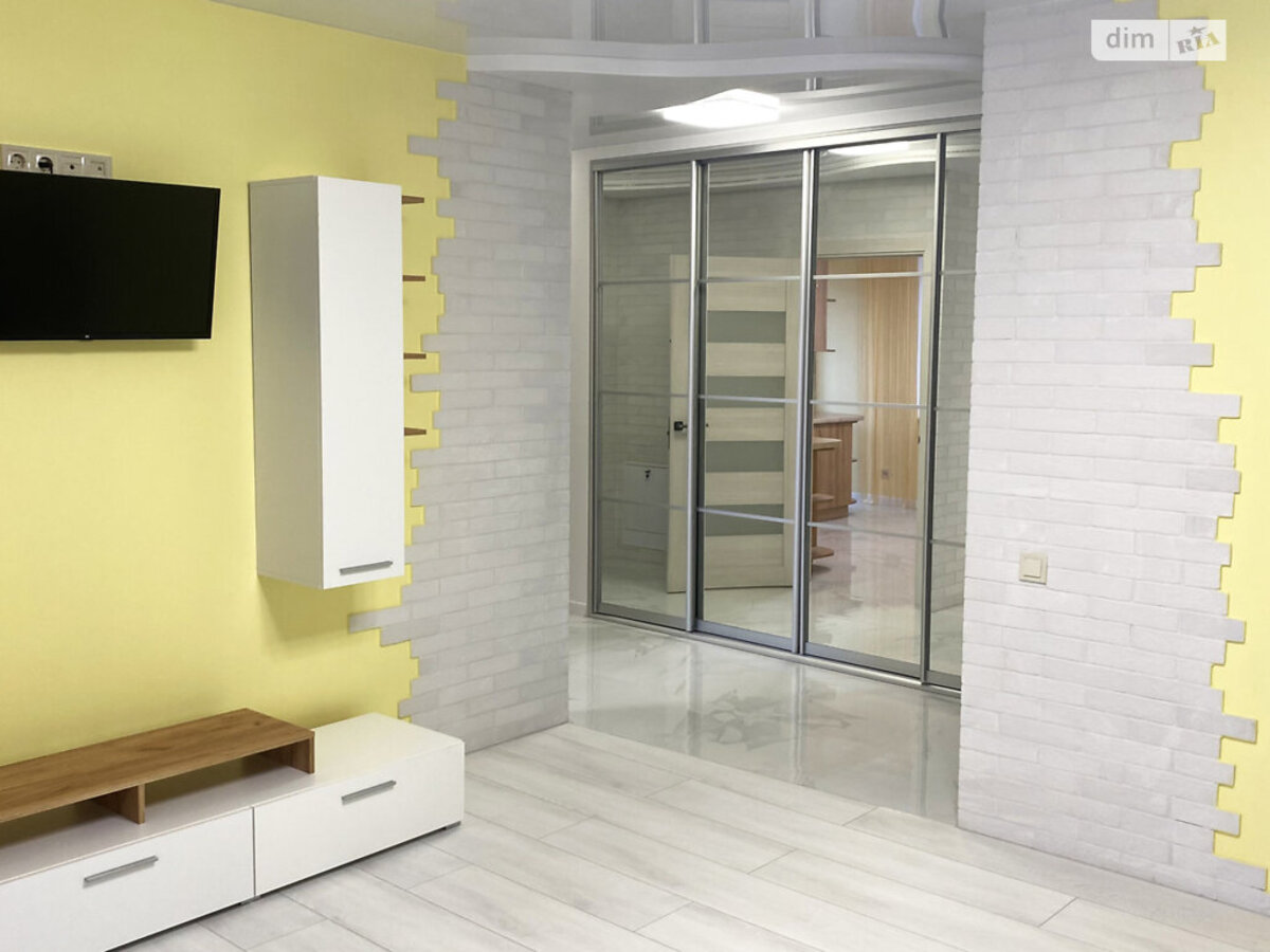 Здається квартира Польового, Тернопіль, Тернопільська, Східний масив фото 1 Здається квартира Польового, Тернопіль, Тернопільська, Східний масив фото 1