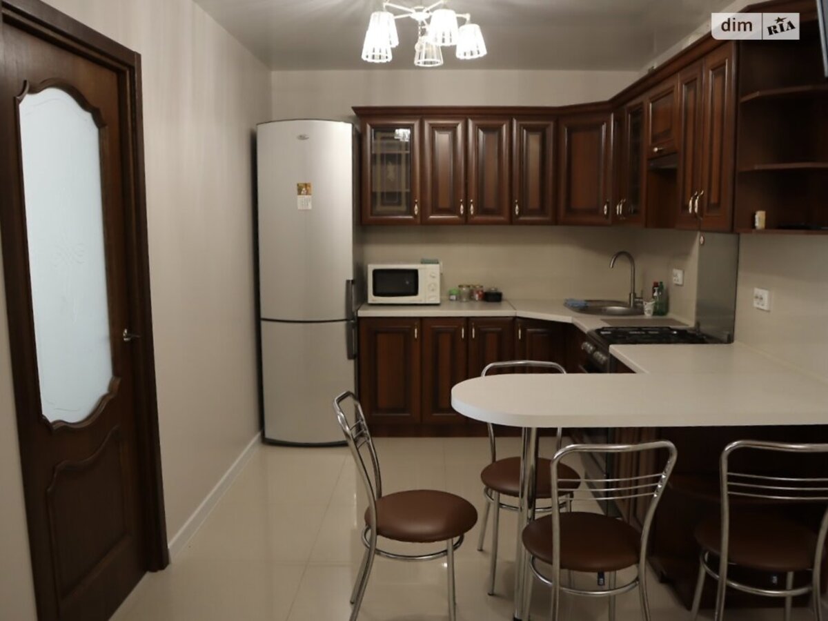 Здається квартира Сахарова, Тернопіль, Тернопільська, БАМ фото 1 Здається квартира Сахарова, Тернопіль, Тернопільська, БАМ фото 1