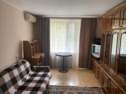 Сдам 1 комнатную квартиру, ж/м Солнечный. фото 1 Сдам 1 комнатную квартиру, ж/м Солнечный. фото 1