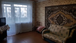 Здам 4-кімнатну квартиру на 5 мікрорайоні (зупинка ЗІЛ) фото 4 Здам 4-кімнатну квартиру на 5 мікрорайоні (зупинка ЗІЛ) фото 4