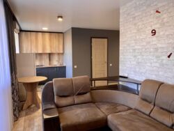 Сдам 2-х комнатную квартиру Титова Янгеля Евроремонт фото 4 Сдам 2-х комнатную квартиру Титова Янгеля Евроремонт фото 4