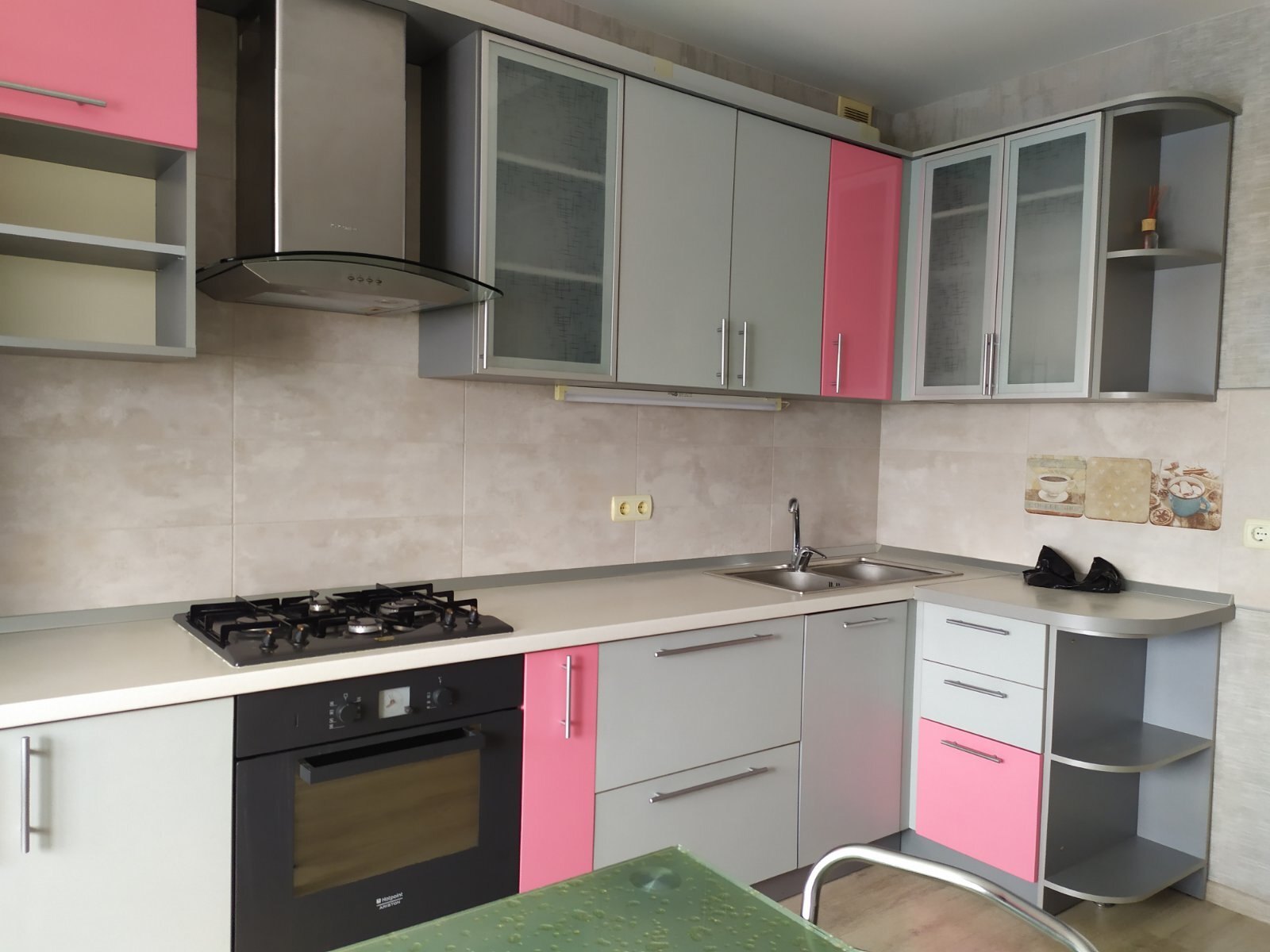 Сдам на год и более большую квартиру фото 1 Сдам на год и более большую квартиру фото 1