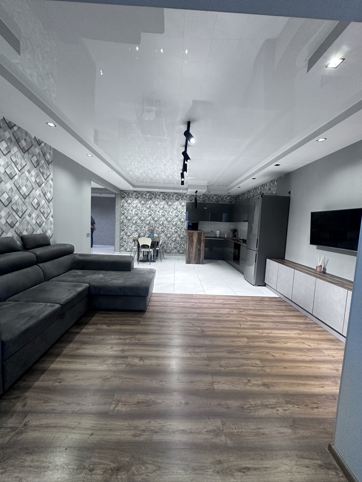 3 х комнатная Монолит фото 1 3 х комнатная Монолит фото 1