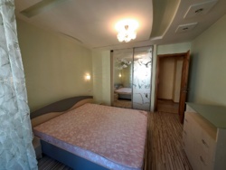 Оренда 2-рівневої квартири з гаражем по вул.Рєпіна, Канада фото 17 Оренда 2-рівневої квартири з гаражем по вул.Рєпіна, Канада фото 17