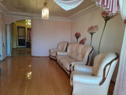 Оренда 2-рівневої квартири з гаражем по вул.Рєпіна, Канада фото 4 Оренда 2-рівневої квартири з гаражем по вул.Рєпіна, Канада фото 4