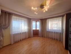 Оренда 2-рівневої квартири з гаражем по вул.Рєпіна, Канада фото 24 Оренда 2-рівневої квартири з гаражем по вул.Рєпіна, Канада фото 24