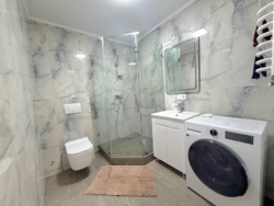 Оренда просторої 3к. квартири по вул.Глиняна - Бандери. фото 7 Оренда просторої 3к. квартири по вул.Глиняна - Бандери. фото 7