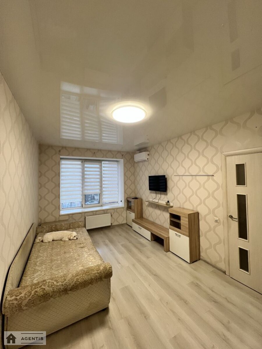 ������� �������� ����������, ������� ���� 1