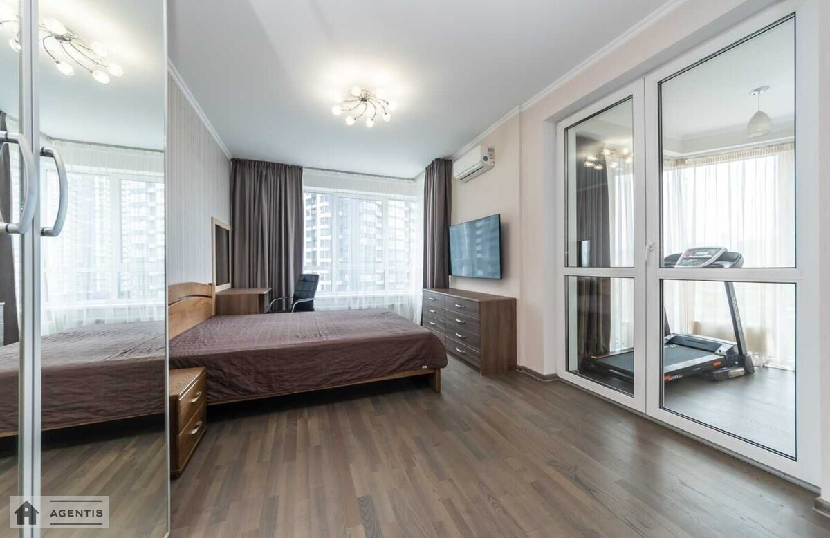 Здається квартира Осокорки, Зарічна вул., 1б, м. Славутич, Ціна 1 200 $ фото 1 Здається квартира Осокорки, Зарічна вул., 1б, м. Славутич, Ціна 1 200 $ фото 1