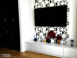   ,   . ( ʳ), 17, . , ֳ 1 300 $  4