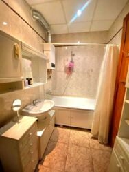 ������� �������� ����������, �. ����������, ֳ�� 15 000 ��� ���� 9