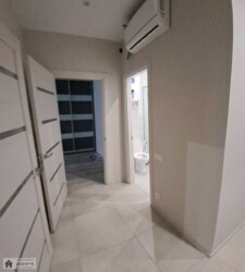   ˳ ,   . (), 4, . ˳, ֳ 21 000   8
