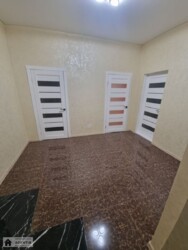   , . ˳, ֳ 21 500   6