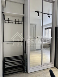 ������� �������� �������������, �. ������������, ֳ�� 13 500 ��� ���� 4