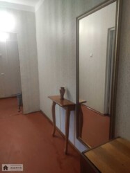    ,  . (), 8/7, .   8