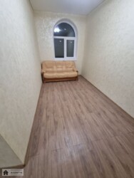   , . ˳, ֳ 21 500   1