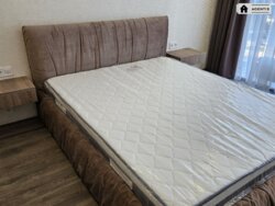  ˳ ,  ., 15, . ˳, ֳ 650 $  8