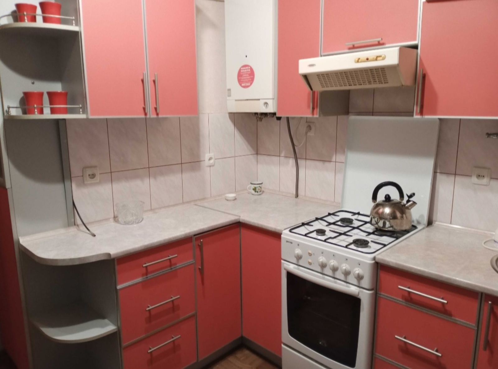 Сдам 2к квартиру в центре 10000 грн фото 1 Сдам 2к квартиру в центре 10000 грн фото 1