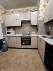 ���� 3� �������� 12000 ��� ����� ���� 1