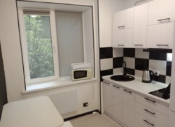 ���� 1� �������� 9000 ��� ���� 2