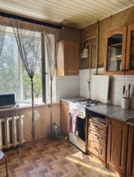 Продается 3-комнатная квартира на 3 мкр Сертификат фото 5 Продается 3-комнатная квартира на 3 мкр Сертификат фото 5