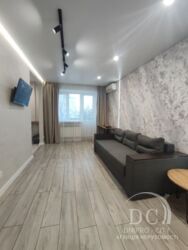 1-���� ��. ����� (�������), �.90, �����. ������, ����. 2/5 ���. ���� 5