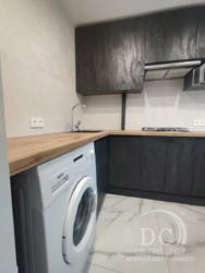 1-���� ��. ����� (�������), �.90, �����. ������, ����. 2/5 ���. ���� 14