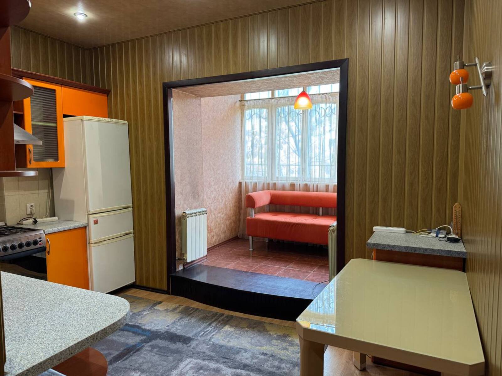 Сдам 2-х комнатную кв-ру с Автономкой рн Фрунзенского (Вишневая ул) фото 1 Сдам 2-х комнатную кв-ру с Автономкой рн Фрунзенского (Вишневая ул) фото 1