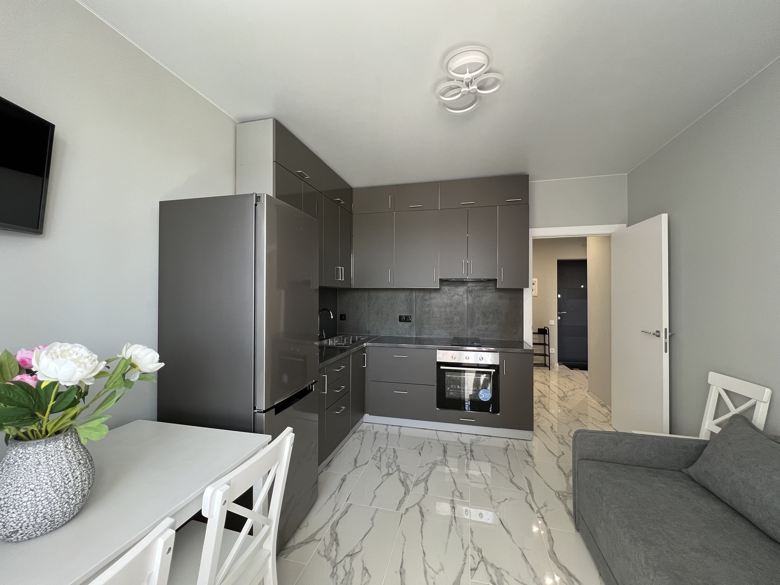 Орендувати квартиру ЖК 'Сирецькі Сади' фото 1 Орендувати квартиру ЖК 'Сирецькі Сади' фото 1