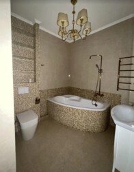 Здається 4-х кімнатна квартира в р-ні Поділля. Відмінний стан. фото 9 Здається 4-х кімнатна квартира в р-ні Поділля. Відмінний стан. фото 9