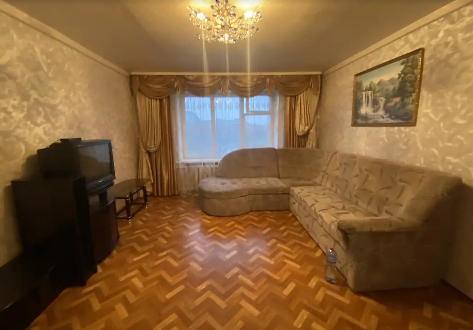 Здається 2-х кімнатна квартира. Замостянський район. Все є. Простий стан фото 1 Здається 2-х кімнатна квартира. Замостянський район. Все є. Простий стан фото 1