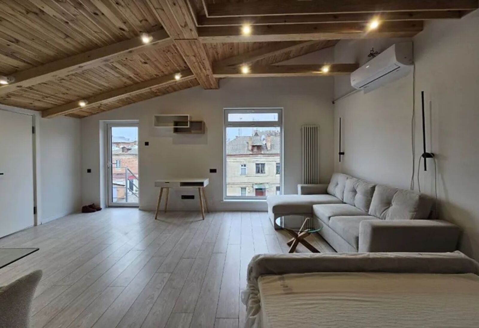 Довготривала оренда 1к квартири на вул. Мури, Центр, відмінний стан. фото 1 Довготривала оренда 1к квартири на вул. Мури, Центр, відмінний стан. фото 1