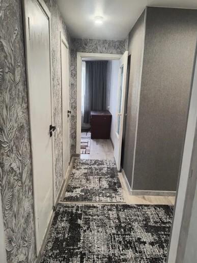 Здається 3-х кімнатна квартира в Замостянському районі, нормальний стан. фото 1 Здається 3-х кімнатна квартира в Замостянському районі, нормальний стан. фото 1