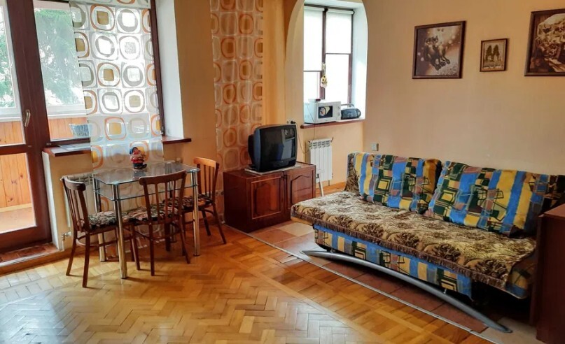 Здається 2-х кімнатна квартира у самому Центрі міста. Є все необхідне для життя. фото 1 Здається 2-х кімнатна квартира у самому Центрі міста. Є все необхідне для життя. фото 1