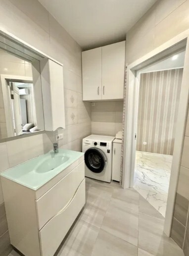 Здається в оренду 2-х кімнатна квартира в Центрі міста. Відмінний стан. фото 1 Здається в оренду 2-х кімнатна квартира в Центрі міста. Відмінний стан. фото 1