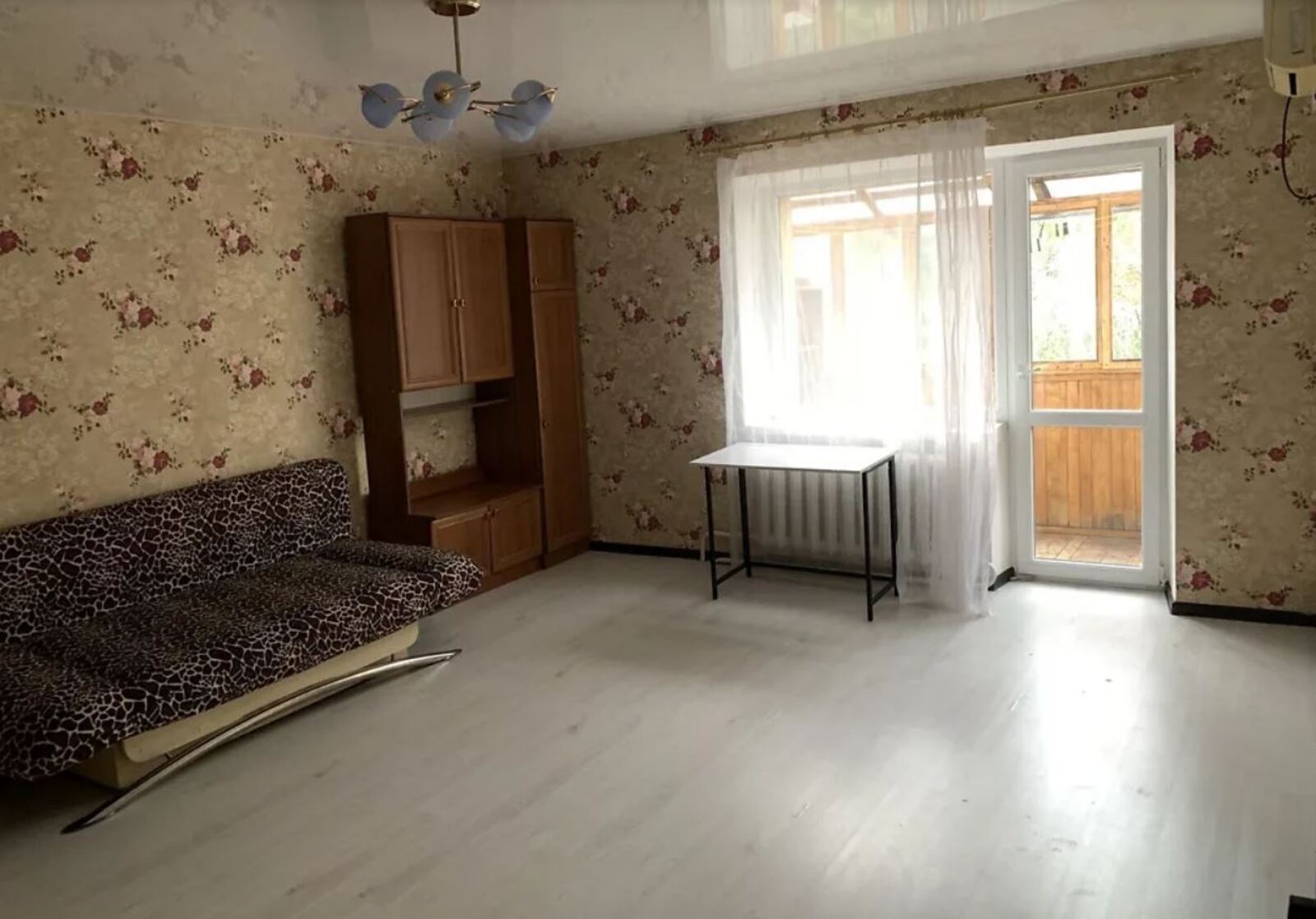 Довготривала оренда 2к квартири на просп. Космонавтів фото 1 Довготривала оренда 2к квартири на просп. Космонавтів фото 1