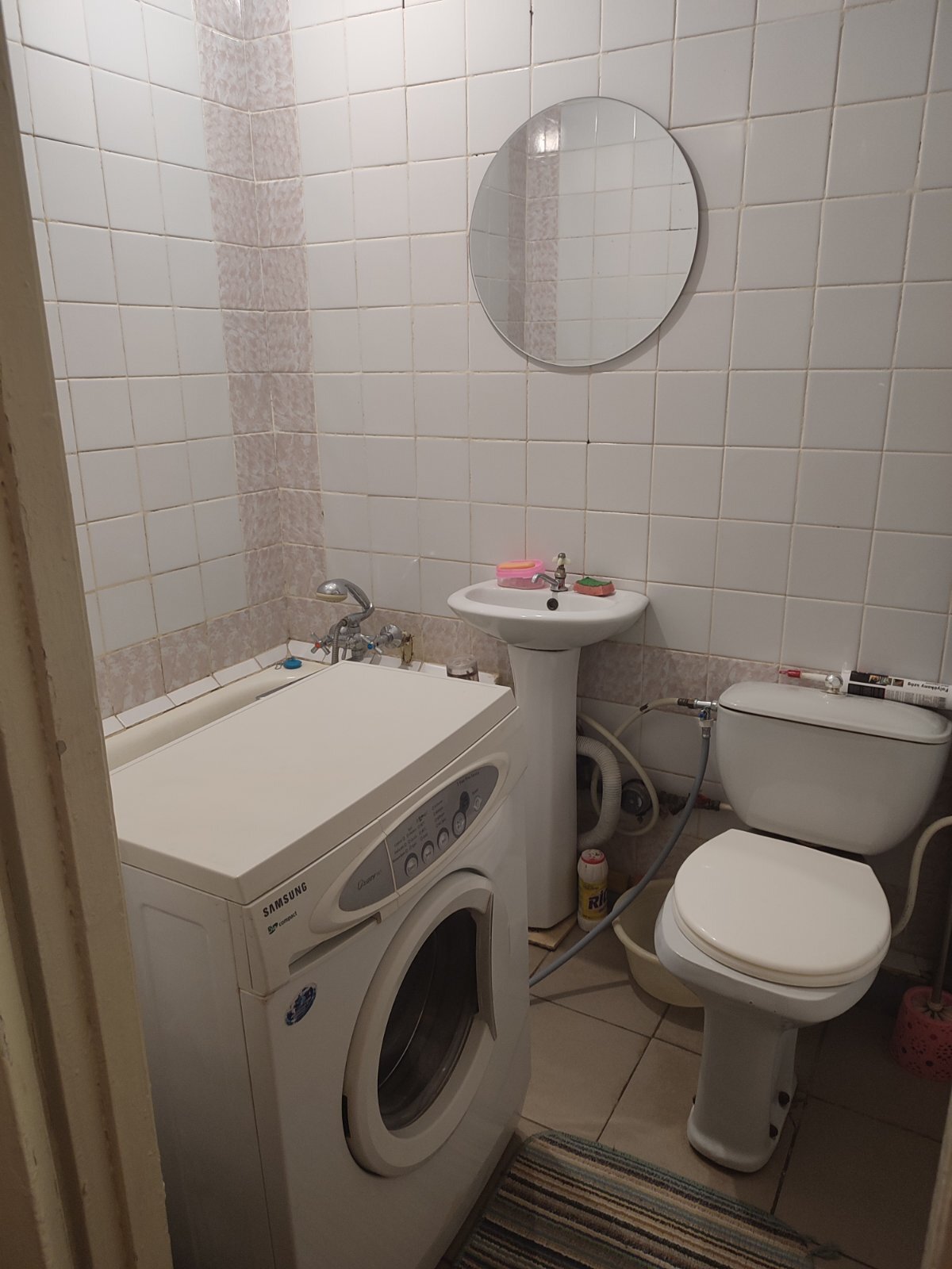 Здається 1-но кімнатна квартира простому житловому стані. Р-н Вишенька фото 1 Здається 1-но кімнатна квартира простому житловому стані. Р-н Вишенька фото 1