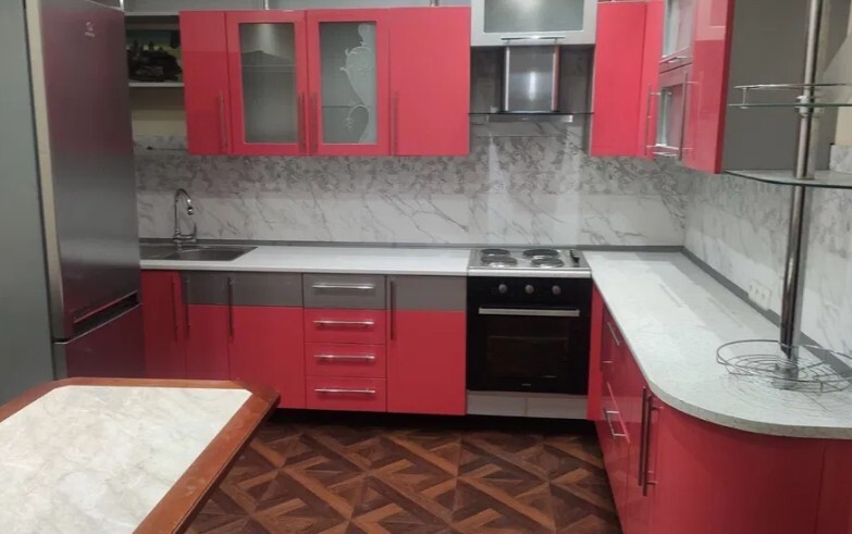 Здається 2-х кімната велика 2-х поверхова квартира в Центрі міста. Все є. Гарний стан фото 1 Здається 2-х кімната велика 2-х поверхова квартира в Центрі міста. Все є. Гарний стан фото 1