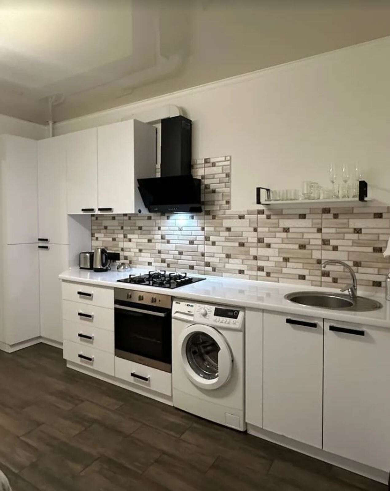 Здається 1-но кімнатна квартира, Люкс, все є, Центральна частина міста фото 1 Здається 1-но кімнатна квартира, Люкс, все є, Центральна частина міста фото 1