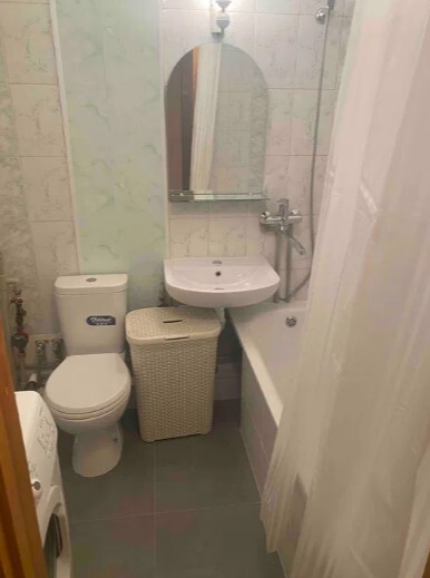 Здається 1-но кімнатна квартира в р-ні Слов'янка. Все є, добра. фото 1 Здається 1-но кімнатна квартира в р-ні Слов'янка. Все є, добра. фото 1