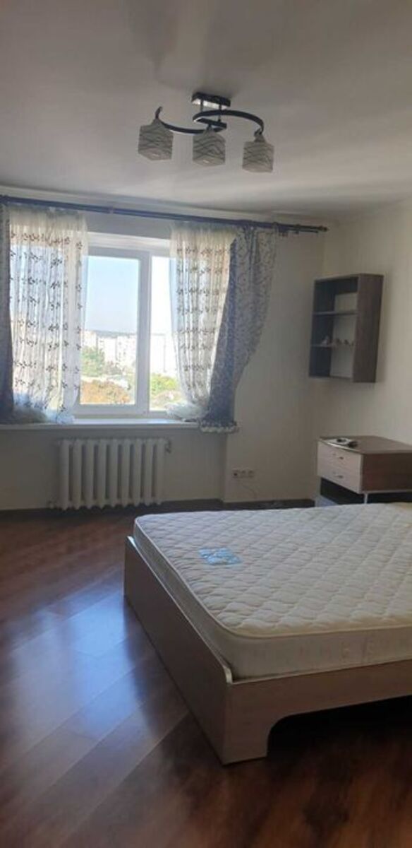 Здається 1-но кімнатна квартира, ближнє замостя, все є, гарний житловий стан фото 1 Здається 1-но кімнатна квартира, ближнє замостя, все є, гарний житловий стан фото 1