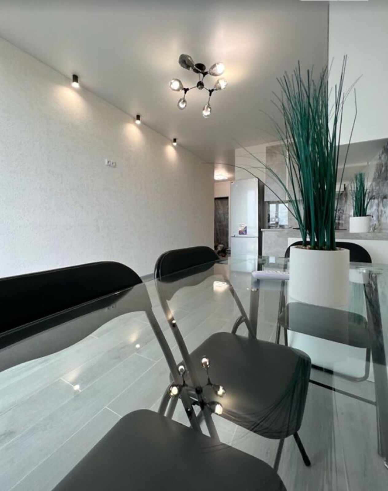 Здається сучасна з новим ремонтом 1-но кімнатна квартира в ЖК Лісопарковий. Р-н Вишенька фото 1 Здається сучасна з новим ремонтом 1-но кімнатна квартира в ЖК Лісопарковий. Р-н Вишенька фото 1