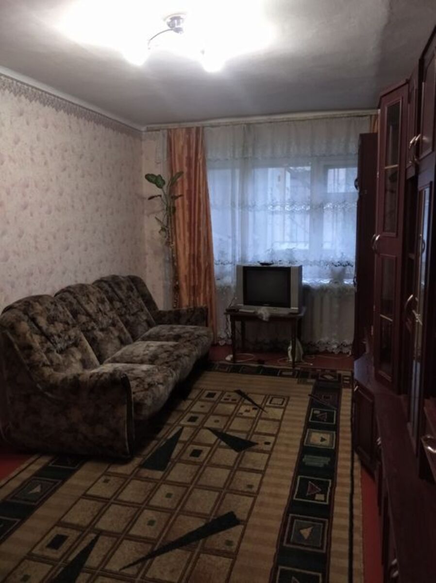 Здається 2-х кімнатна квартира в замостянському районі. Простий житловий стан фото 1 Здається 2-х кімнатна квартира в замостянському районі. Простий житловий стан фото 1