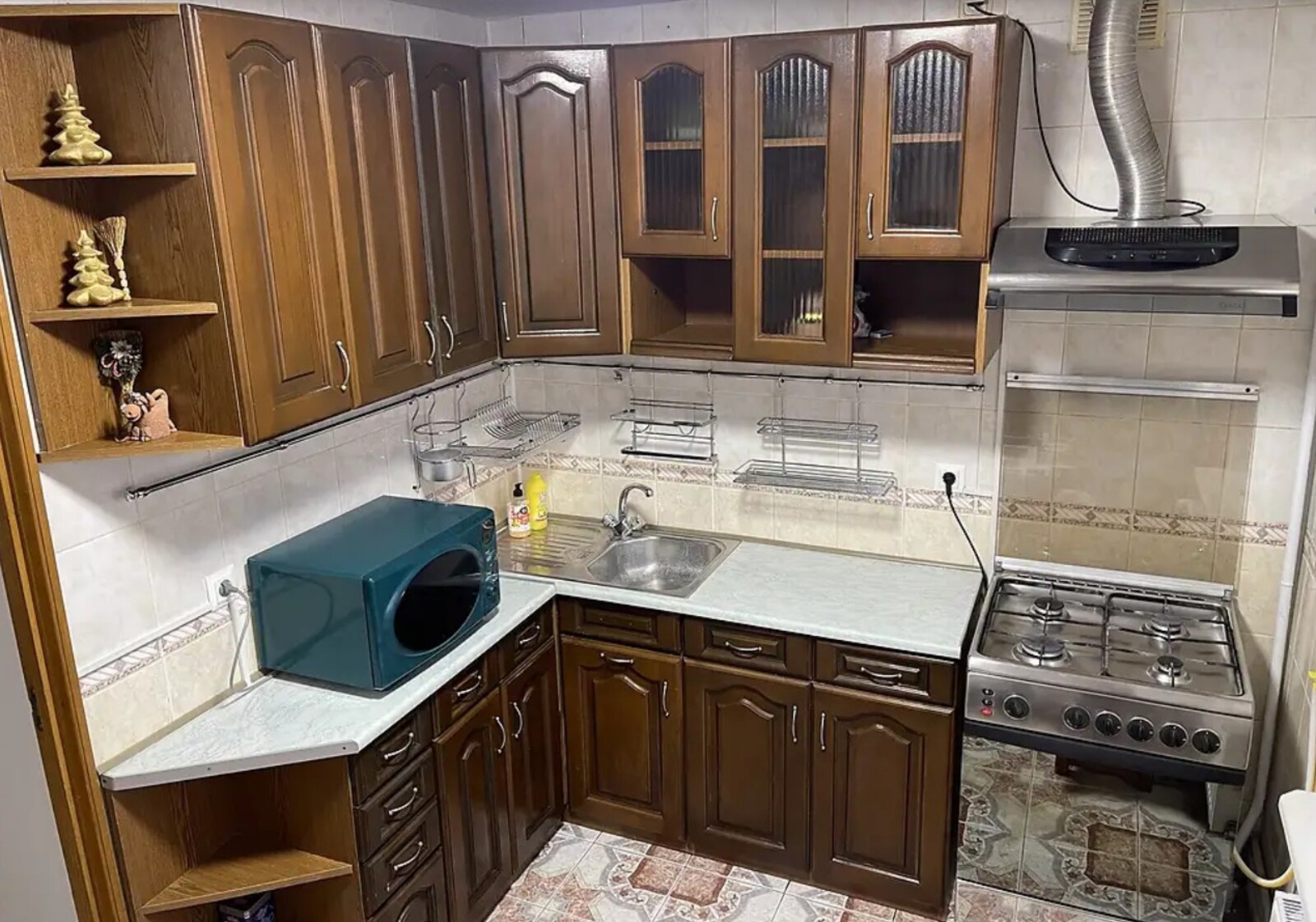 Здається 2-х кімнатна квартира в Старому місті. Все є, гарний стан. фото 1 Здається 2-х кімнатна квартира в Старому місті. Все є, гарний стан. фото 1