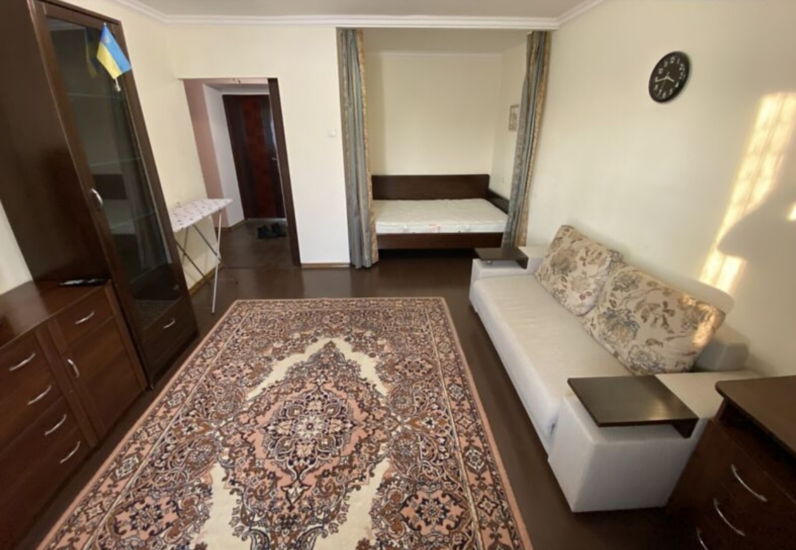 Здається в оренду 1-но кімнатна квартира в р-ні Нижньої Слов'янки. фото 1 Здається в оренду 1-но кімнатна квартира в р-ні Нижньої Слов'янки. фото 1