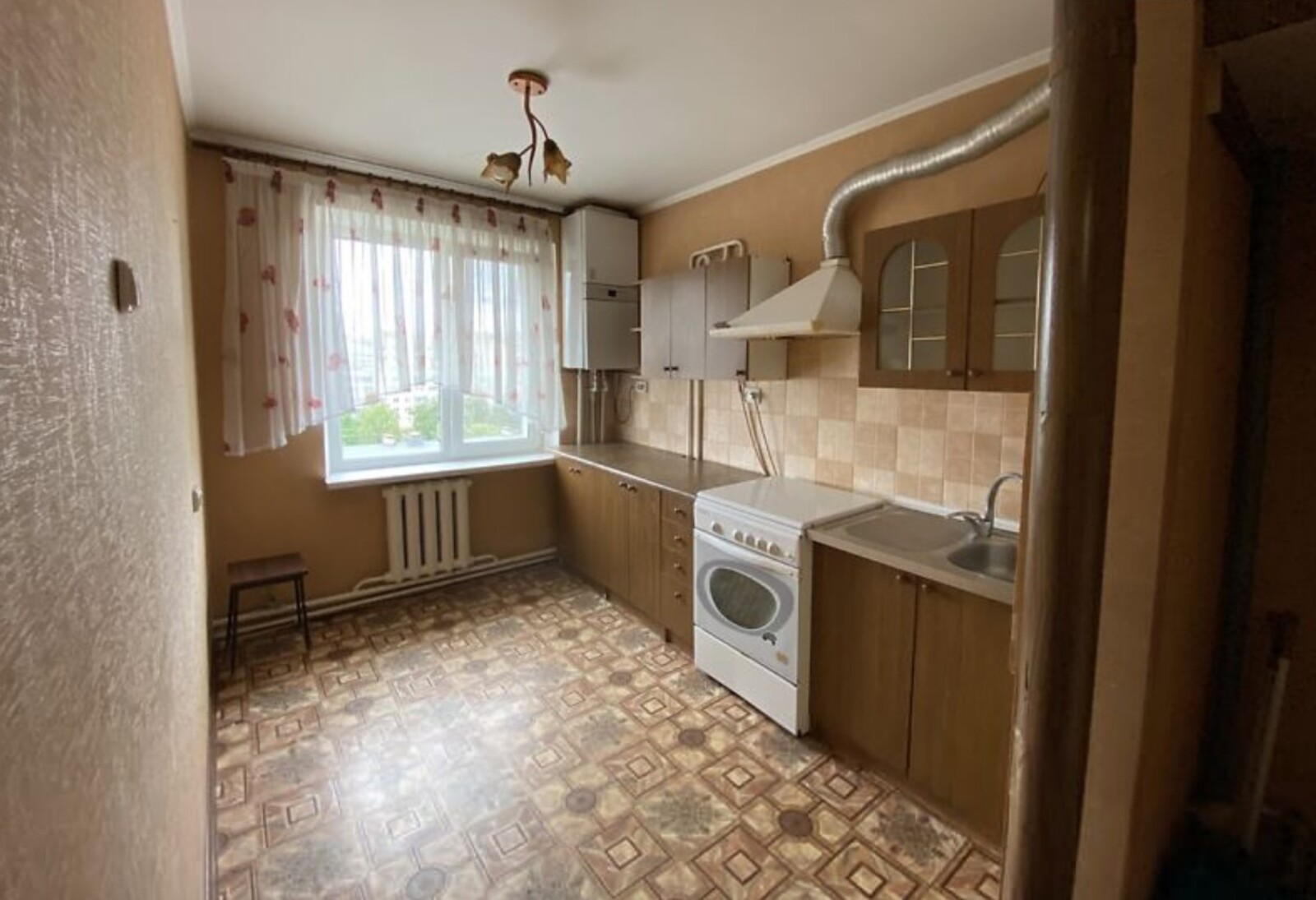 Здається 3-х кімнатна квартира в р-ні Вишенька (Нижня частина) фото 1 Здається 3-х кімнатна квартира в р-ні Вишенька (Нижня частина) фото 1