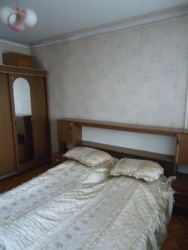 Здається 3-х кімнатна квартира в районі центрального ринку. Житловий стан фото 21 Здається 3-х кімнатна квартира в районі центрального ринку. Житловий стан фото 21